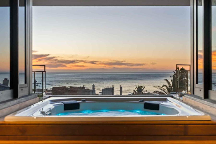 5 Bedroom Property for Sale in Camps Bay Western Cape